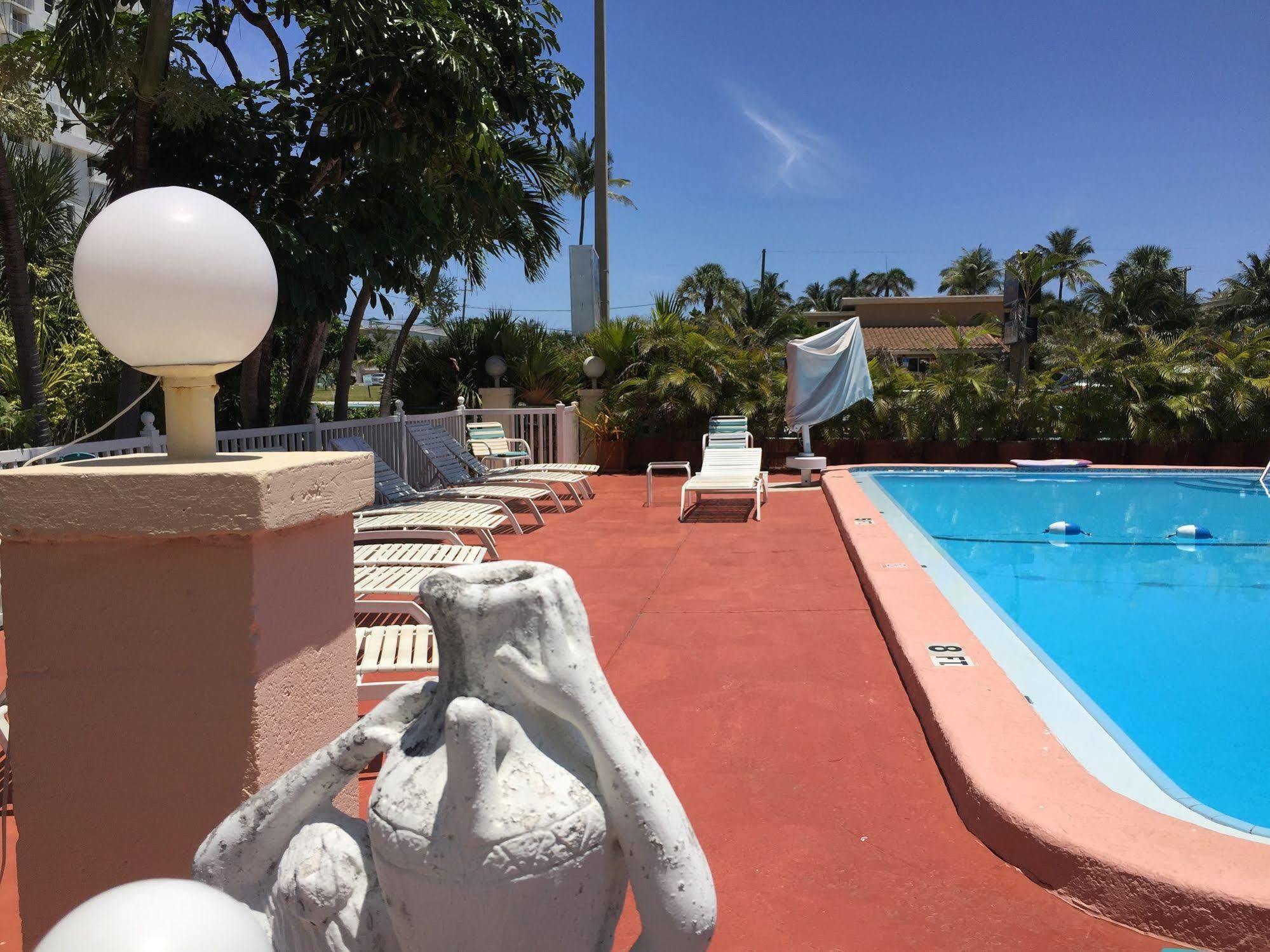 Sea Cove Motel Pompano Beach Eksteriør billede